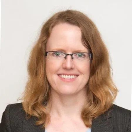 Headshot of Anke Golde