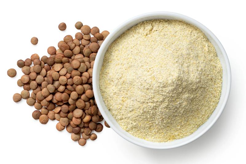 Lentil flour and brown lentils
